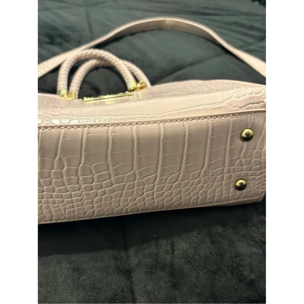CLEARANCE-Pre-loved‎ bebe Pale Purple Croc-Embossed Top-Handle Satchel/Crossbody